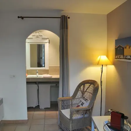 Bastide De L'avelan Bed & Breakfast Grimaud
